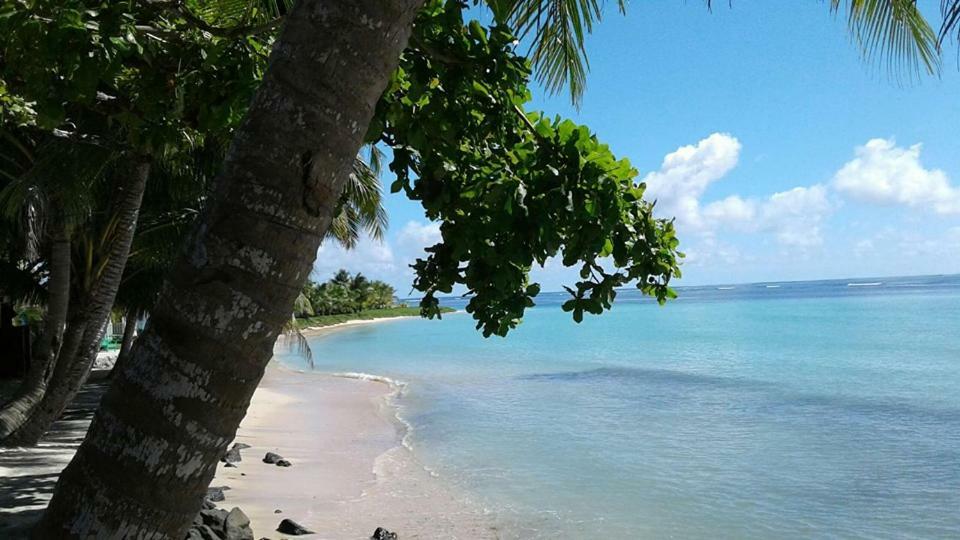 Vacation Beach Fales Hotel Manase Exterior foto