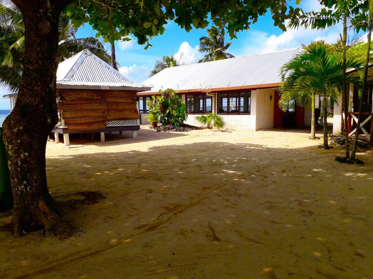 Vacation Beach Fales Hotel Manase Exterior foto
