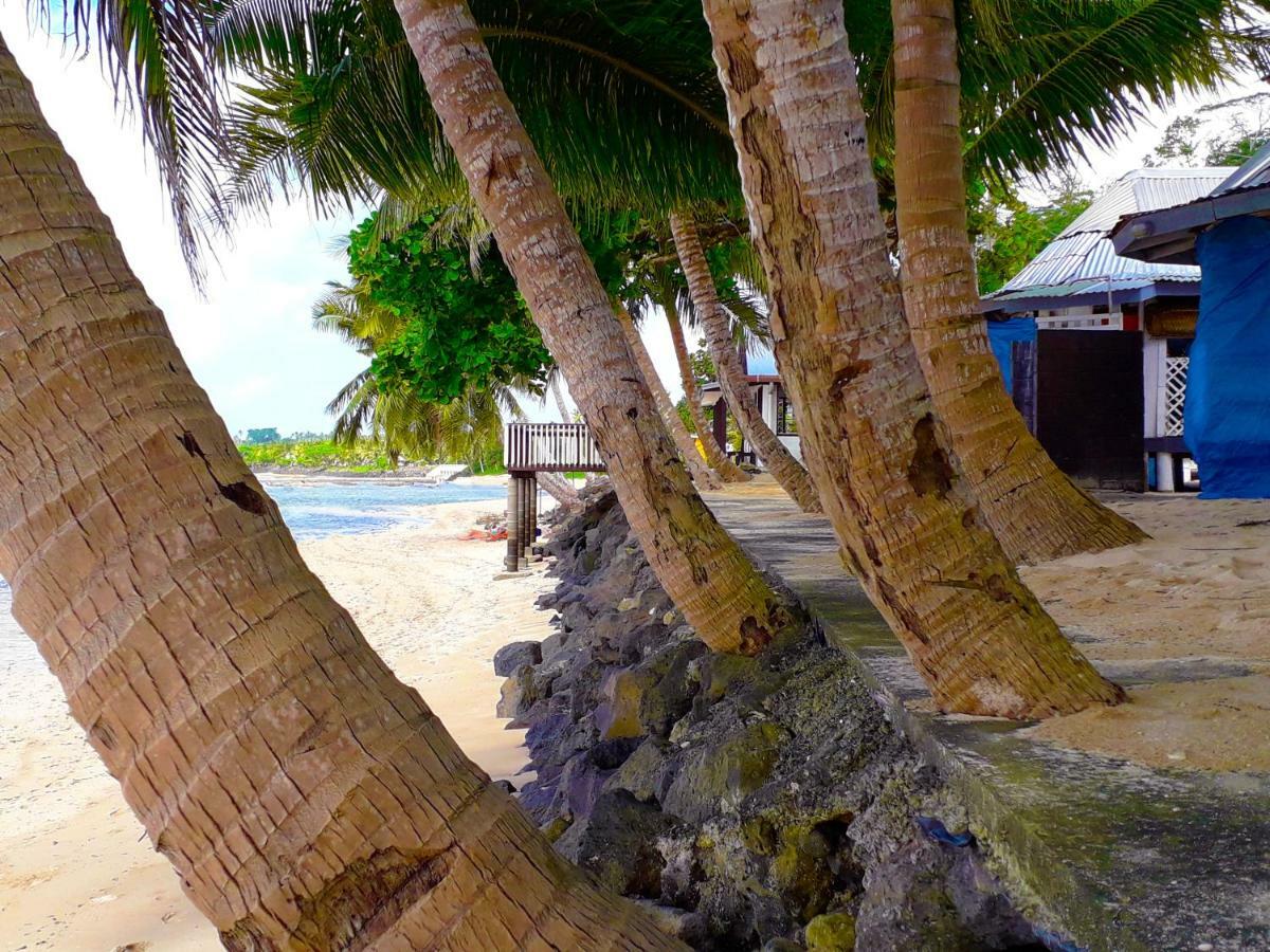 Vacation Beach Fales Hotel Manase Exterior foto