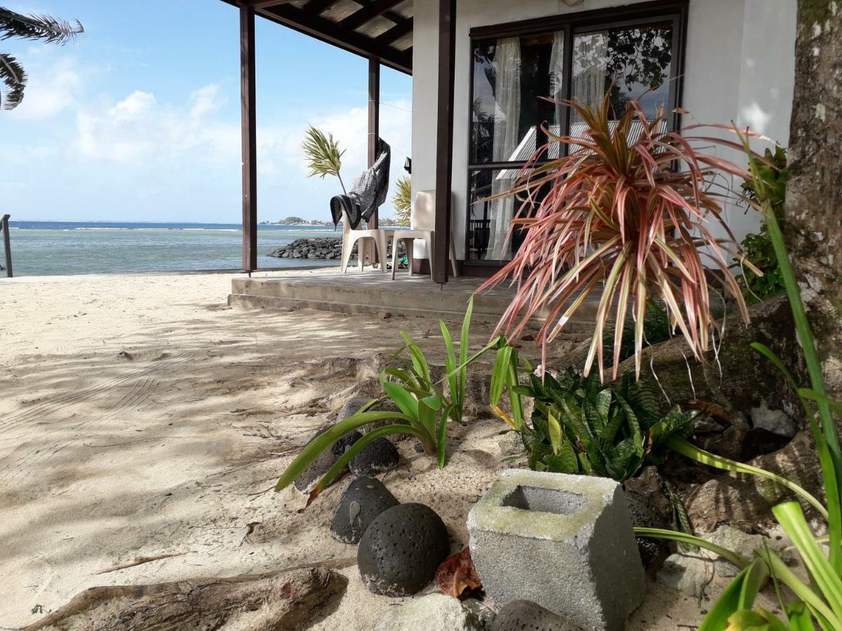 Vacation Beach Fales Hotel Manase Exterior foto